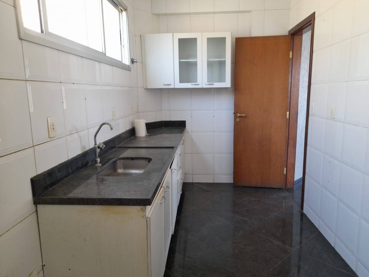 #820 - Apartamento para Locação em Belo Horizonte - MG