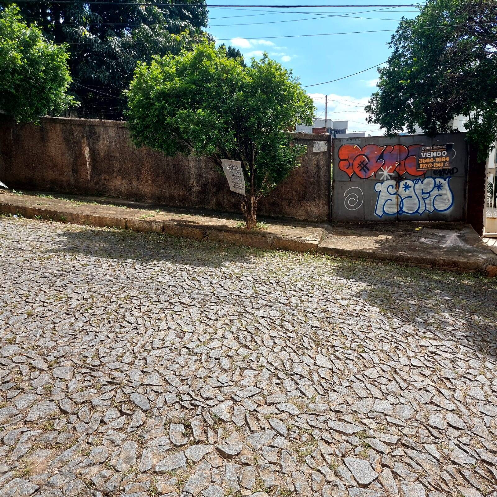 #910 - Terreno para Venda em Belo Horizonte - MG
