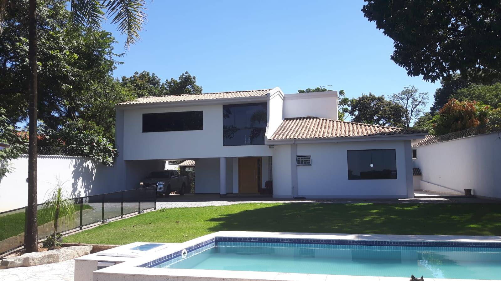 #1046 - Casa para Venda em Belo Horizonte - MG