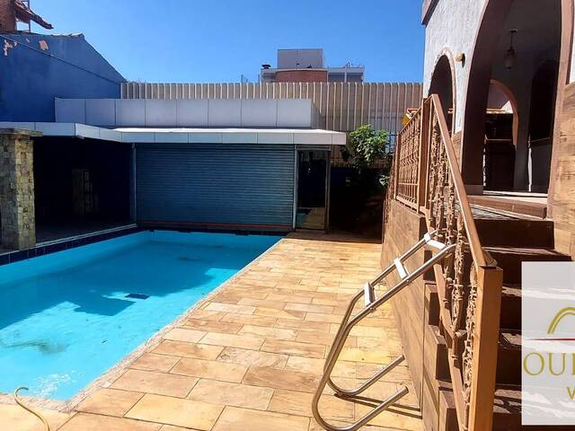 Casa para Locação em Belo Horizonte - 2