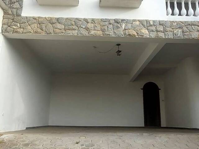 Casa para Locação em Belo Horizonte - 2