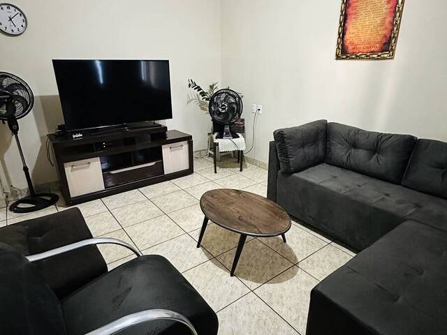 Casa para Venda em Contagem - 4